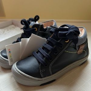 NWT Geox Toddler Leather Sneaker Boot